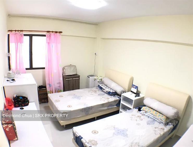 Jurong West Street 42 thumbnail photo